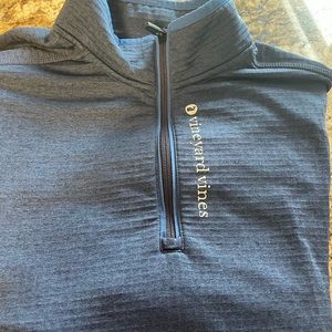 Vineyard Vines quarter zip blue pull over